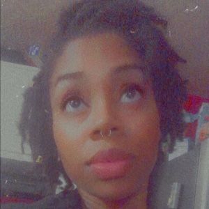 Meet your Posher, Natasha